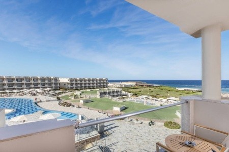 Sirena Beach Resort & Spa - 67