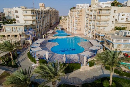 Sphinx Aqua Park Beach Resort - 37