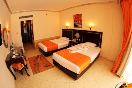 Sphinx Aqua Park Beach Resort - 38