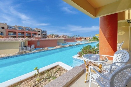 Titanic Beach Spa & Aquapark - 36