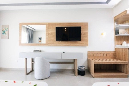 Titanic Beach Spa & Aquapark - 43