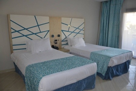 Gravity Hotel & Aqua Park Sahl Hasheesh - 38