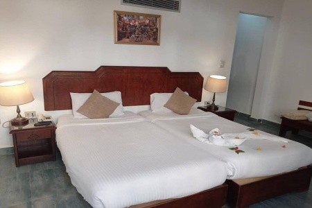 Minamark Beach Resort - 24