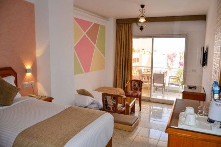 Minamark Beach Resort - 37