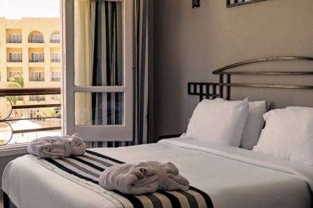 Sunny Days Mirette Family Apartments & Resort - 24