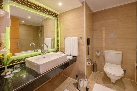 Amwaj Beach Club Resort & Aqua Park - 82