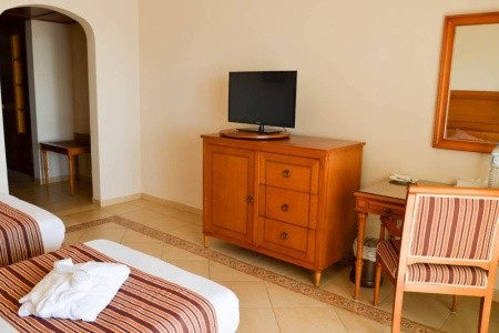 Continental Plaza Beach - 56