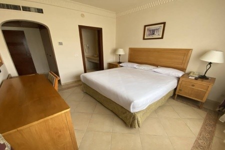 Continental Plaza Beach - 64