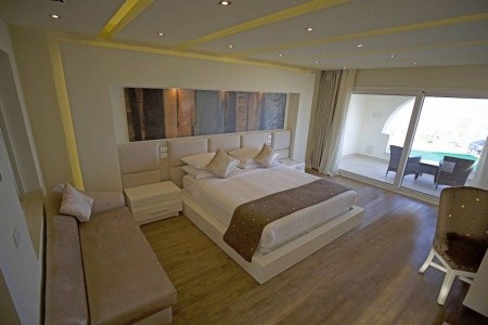 Posh Club By Sunrise Montemare - 56