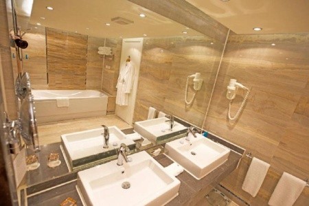 Posh Club By Sunrise Montemare - 62