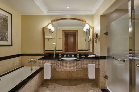 Park Regency Resort (Ex. Hyatt Regency) - 71