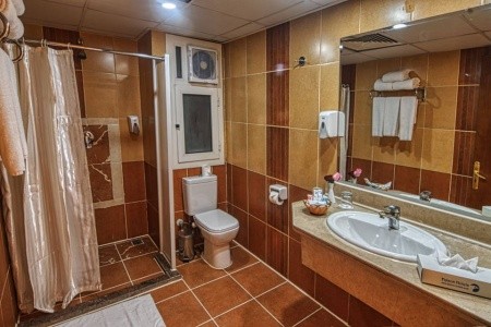 Falcon Naama Star - 23