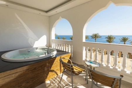 Posh Club By Sunrise Diamond Beach - 56