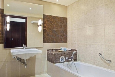 Doubletree By Hilton Sharm El Sheikh - Sharks Bay Resort - 38