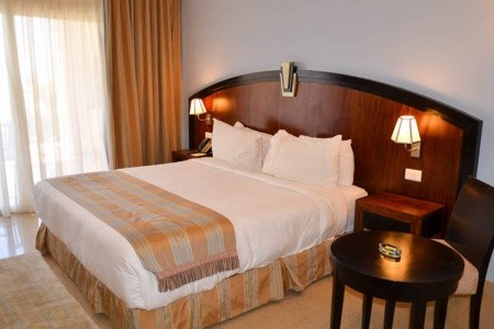 Stella Di Mare Beach Hotel & Spa - 24