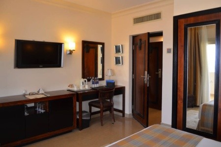 Stella Di Mare Beach Hotel & Spa - 44