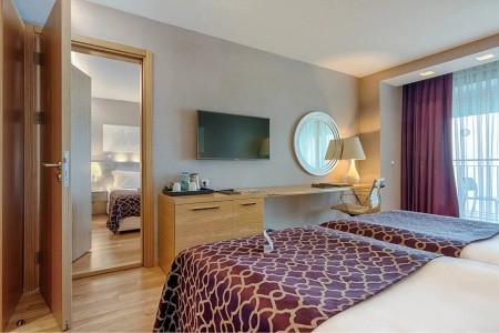 Turecko Antalya Akra 9 dňový pobyt Raňajky Letecky Letisko: Praha August 2026 (25/08/26- 2/09/26)