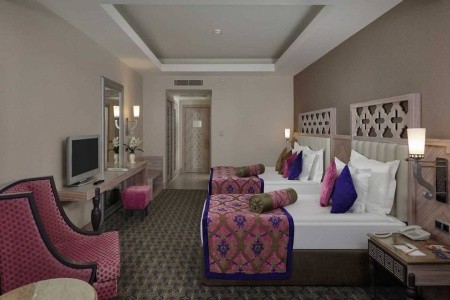 Royal Alhambra Palace - 38