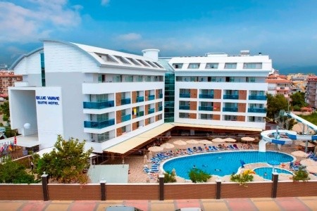 Blue Wave Suite - 24