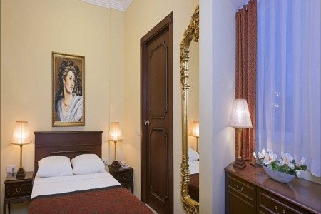 Antique Roman Palace - 24