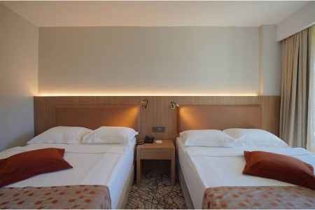 Turecko Kemer Özkaymak Marina 14 dňový pobyt Ultra All inclusive Letecky Letisko: Praha July 2026 (13/07/26-26/07/26)