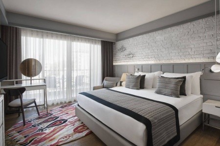 Acanthus & Cennet Barut Collection - 69