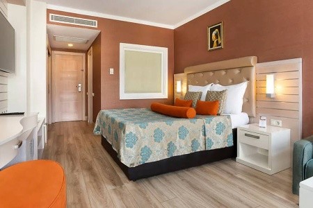 Orange County Resort Kemer - 67