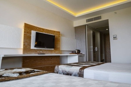 Turecko Kemer Selcukhan 13 dňový pobyt Ultra All inclusive Letecky Letisko: Praha September 2026 (17/09/26-29/09/26)