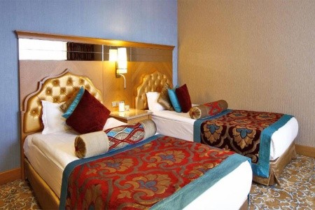 Royal Holiday Palace - 44