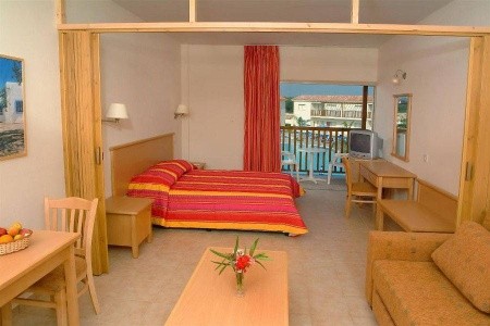 Tsokkos Paradise Holiday Village - 16