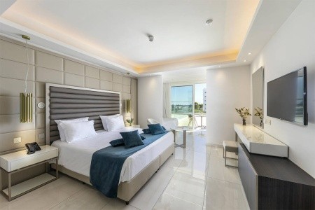 Chrysomare Beach & Resort - 40