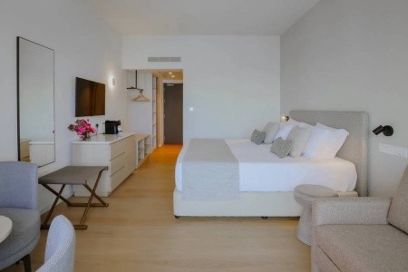 The Golden Coast Beach - 48