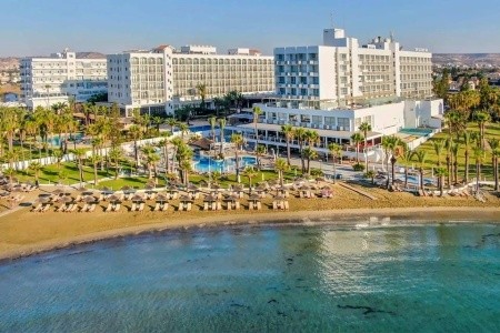 Golden Bay Beach - 18