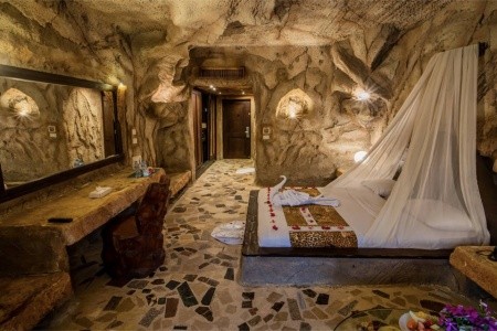 Caves Beach Resort Hurghada - 74