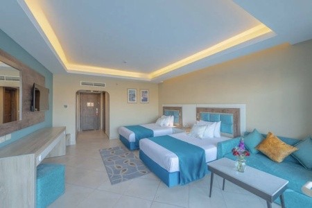 Titanic Resort & Aqua Park - 14