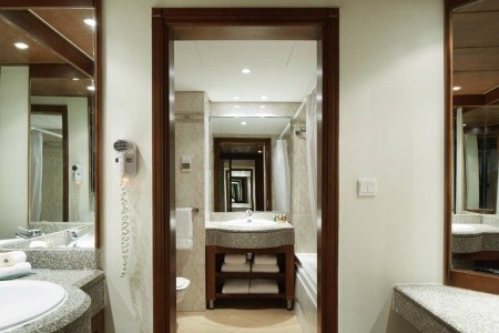 Marriott Beach Resort - 17