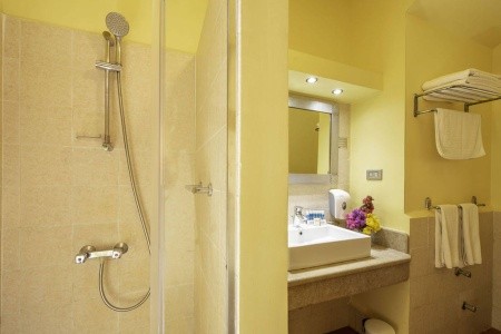 The Three Corners Rihana Resort - 38