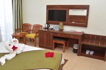 Royal Star Beach Resort - 19