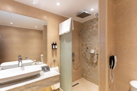 Sunrise Holidays Resort - 42