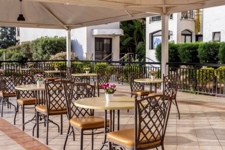 Seagull Hotel Apartments - 12