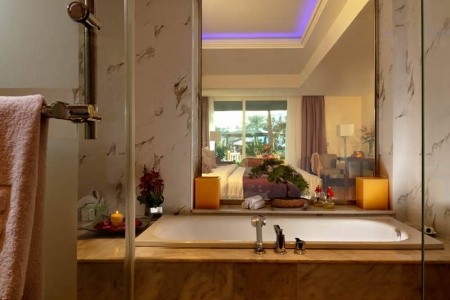 Egypt Sharm El Sheikh Royal Savoy 11 dňový pobyt Polpenzia Letecky Letisko: Praha May 2026 (20/05/26-30/05/26)