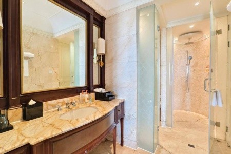 Crowne Plaza Resort (Sanya Bay) - 37