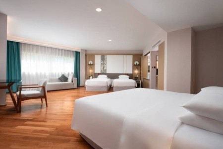 Horizon Resort & Spa - 77