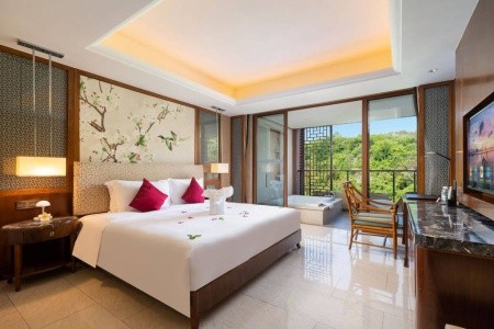 Four Season Ocean Courtyard Hotel - 7