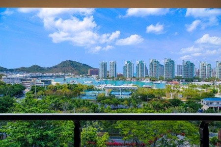 Four Season Ocean Courtyard Hotel - 10