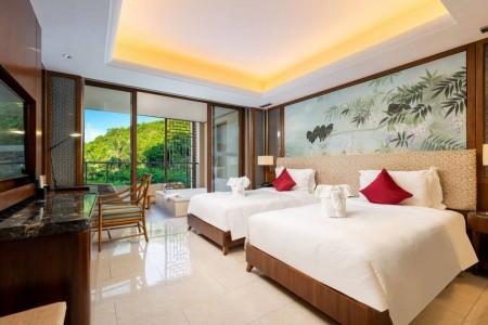 Four Season Ocean Courtyard Hotel - 11