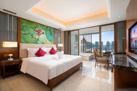 Four Season Ocean Courtyard Hotel - 13