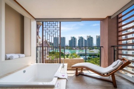 Four Season Ocean Courtyard Hotel - 23