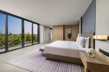 Hualuxe Sanya Yalong Bay Resort - 56