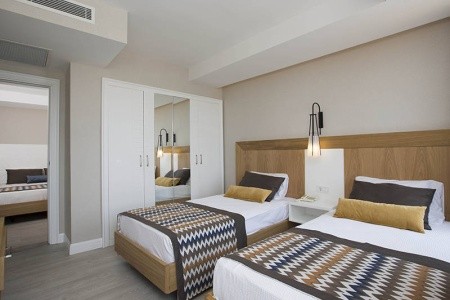 Turecko Alanya Kirman Hotels Sidera Premium 11 dňový pobyt Ultra All inclusive Letecky Letisko: Praha August 2026 (20/08/26-30/08/26)